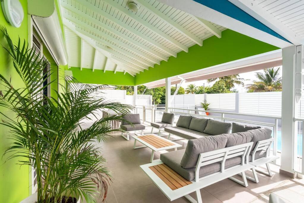 Villa De Standing Avec Piscine Au Gosier Ле-Гозьє Екстер'єр фото